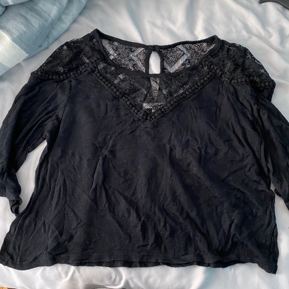 Black flowy top Charlotte Russe - Picture 3 of 4